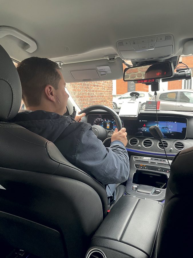 Steve Hayart, gérant de l'entreprise Taxi Mouscron.